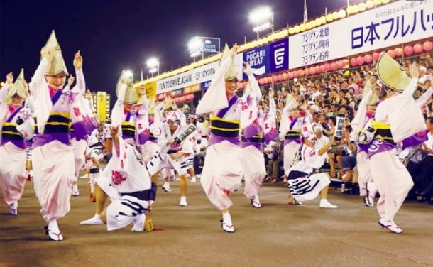 德島阿波舞 朝聖擁有四百年歷史的日本傳統舞蹈，在專屬觀覽席中體驗全民躍動的歡樂魔力。